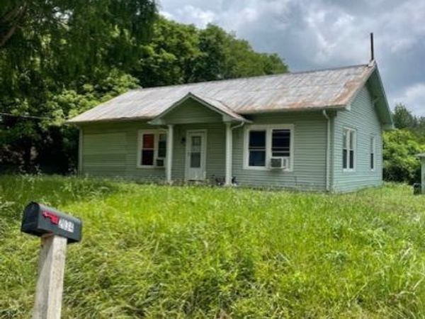 2034 Tennessee St, Westpoint, TN 38486