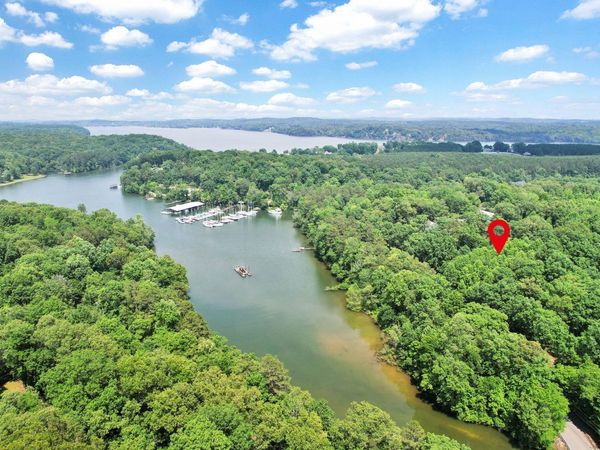 4021 Lee Pike, Soddy Daisy, TN 37379