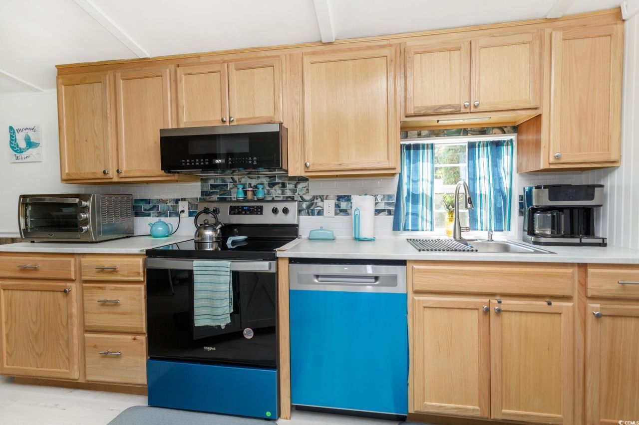 167 Crooked Island Circle Photo 16