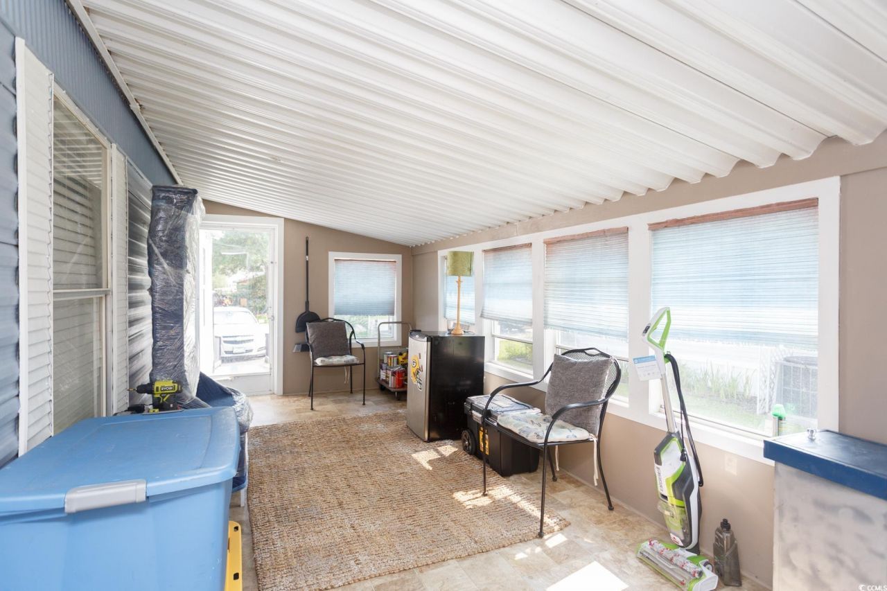 167 Crooked Island Circle Photo 6