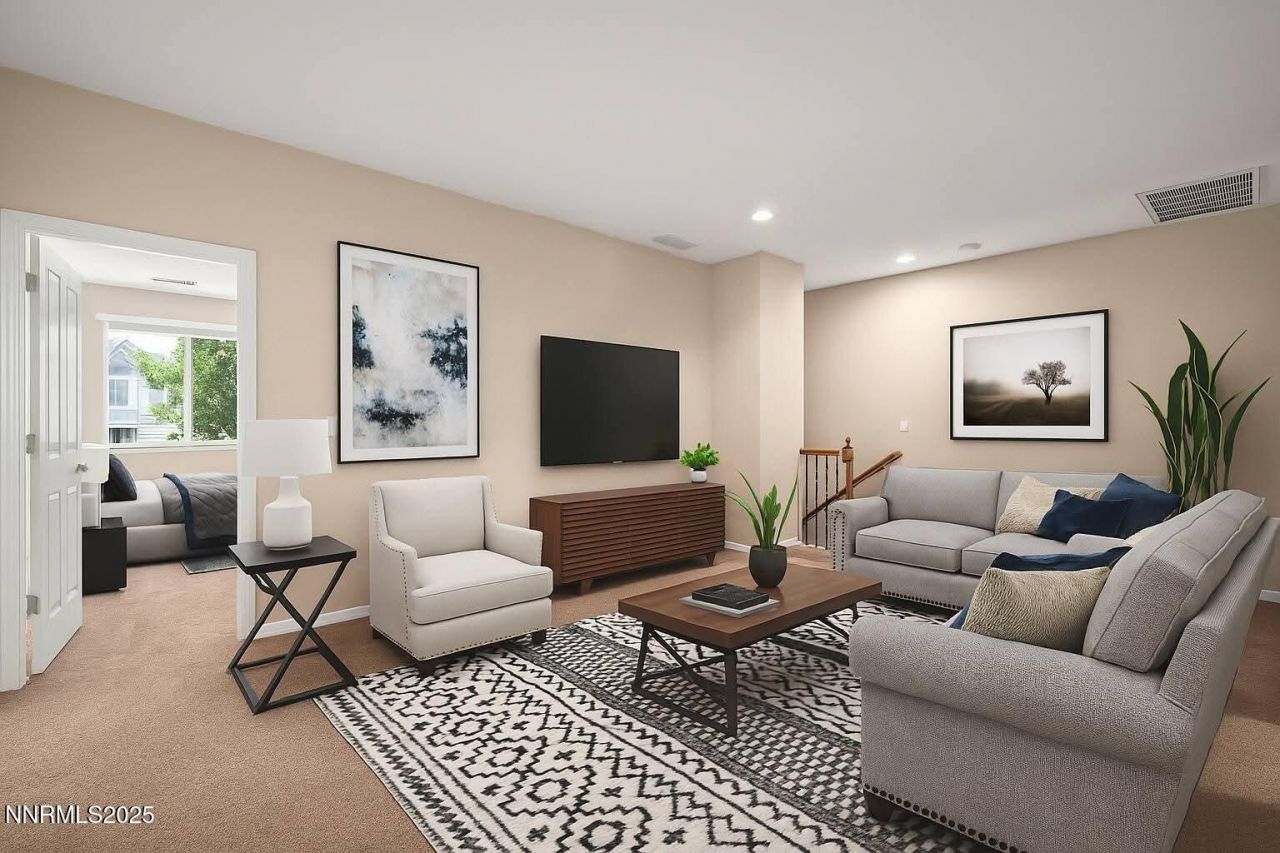 265 Lafayette Lane, Reno, NV 89509 Photo