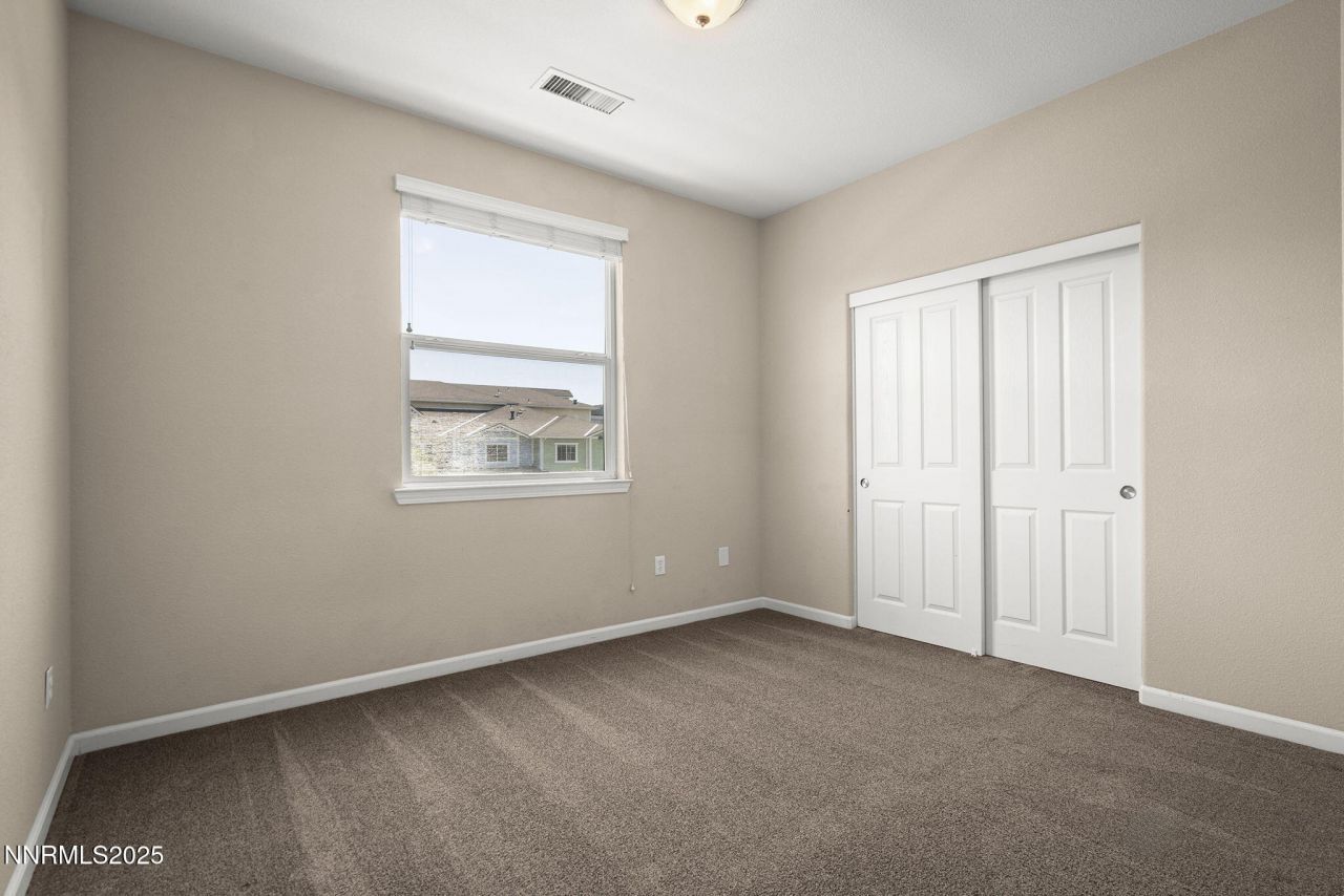 265 Lafayette Lane, Reno, NV 89509 Photo