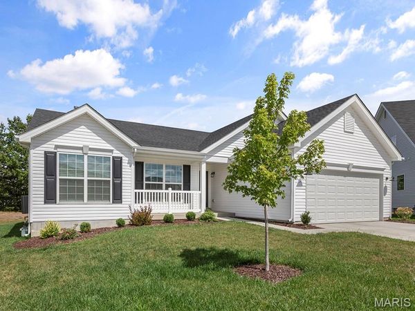 2 Hickory at Hawk Ridge Estate, Lake St Louis, MO 63367