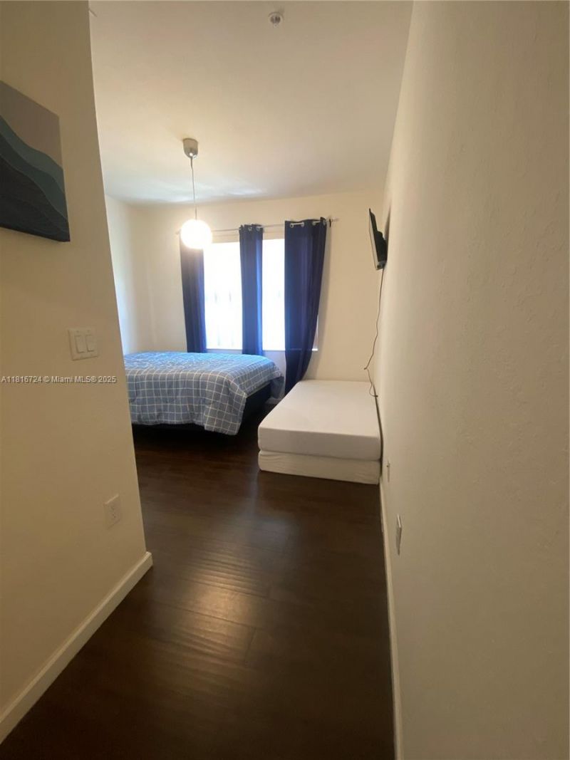 11603 NW 89th St, Unit 214, Doral, FL 33178 Photo