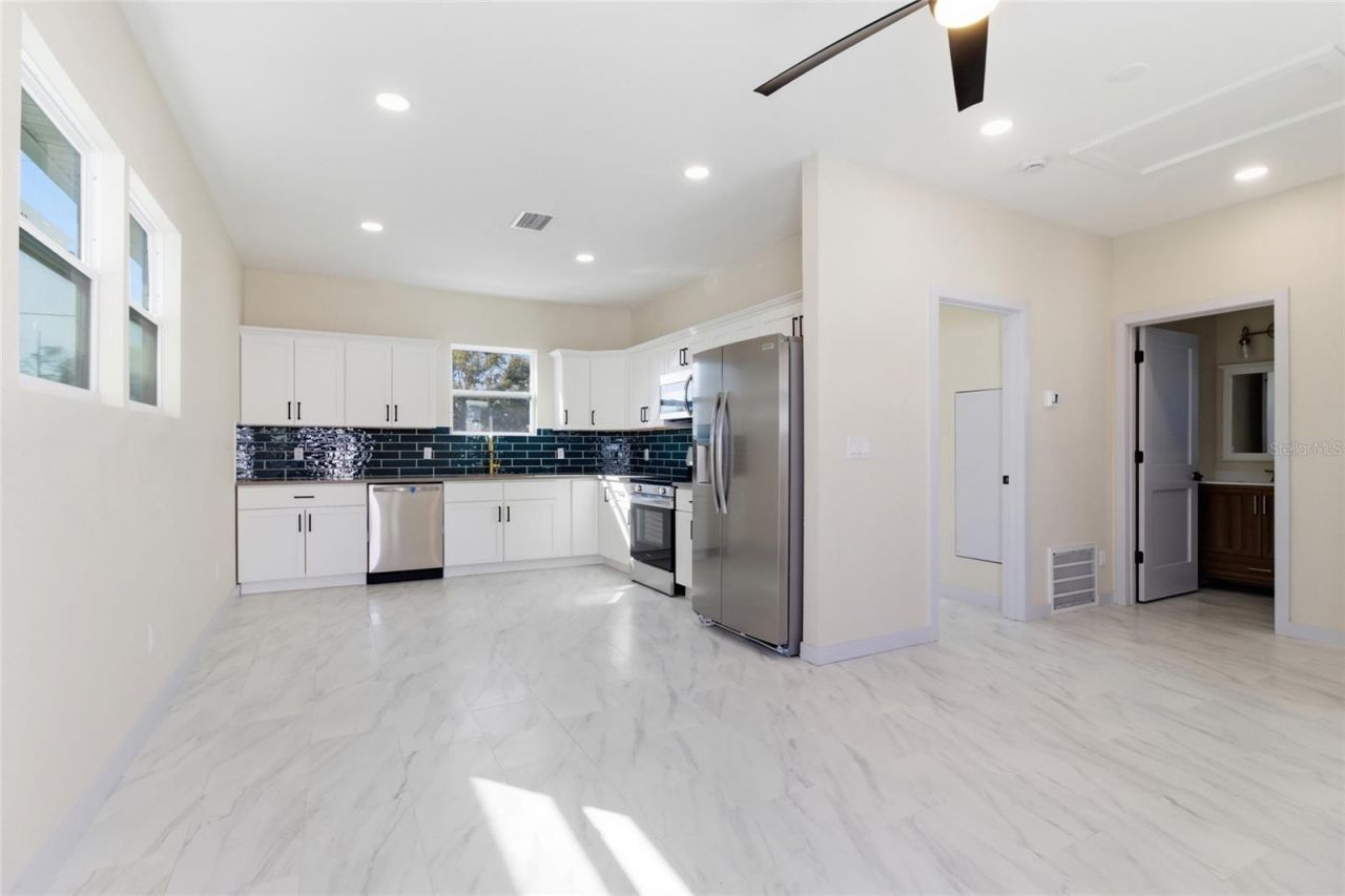 4759 11th Avenue S, Saint Petersburg, FL 33711 Photo