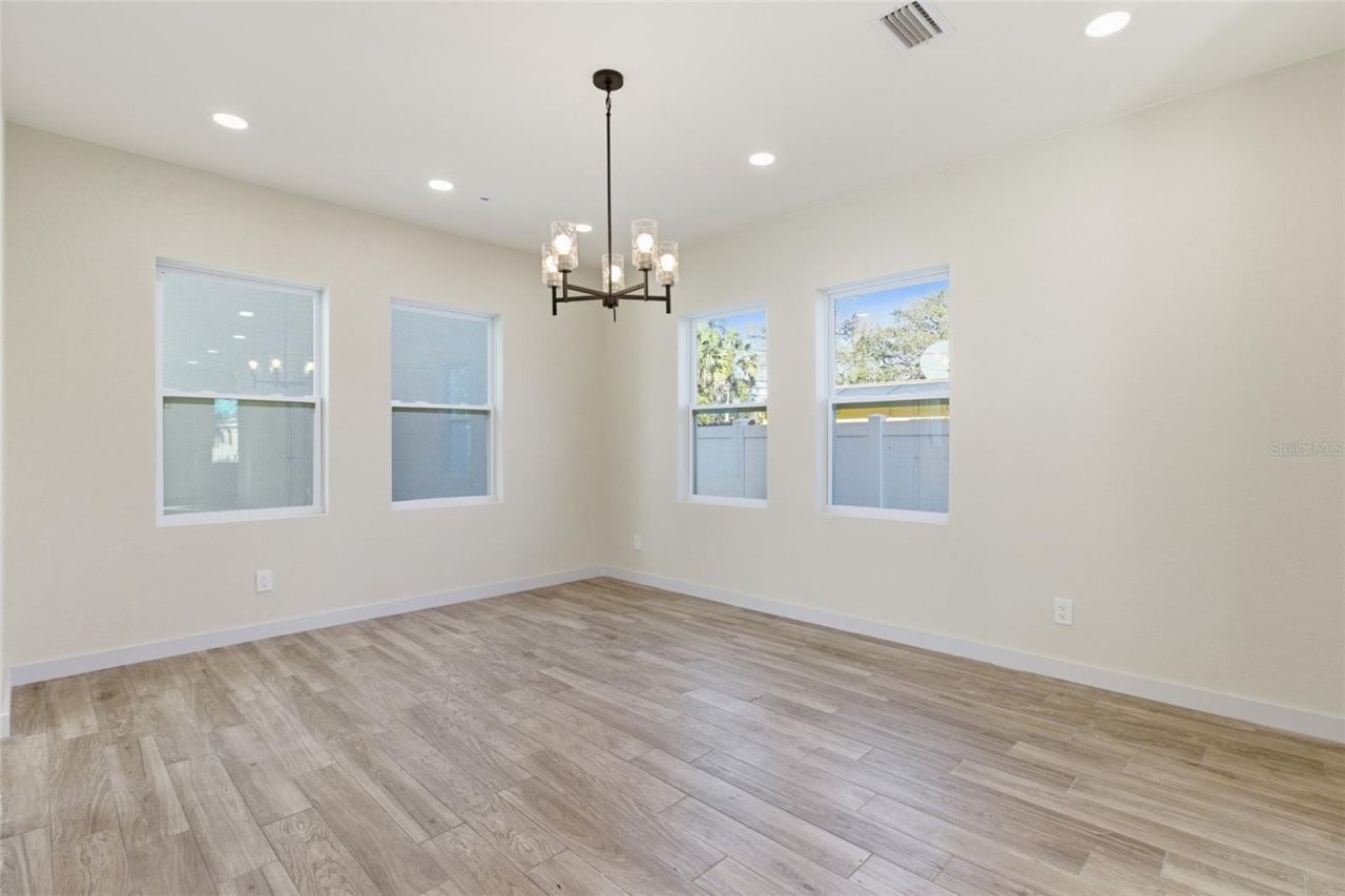 4755 11th Avenue S, Saint Petersburg, FL 33711 Photo