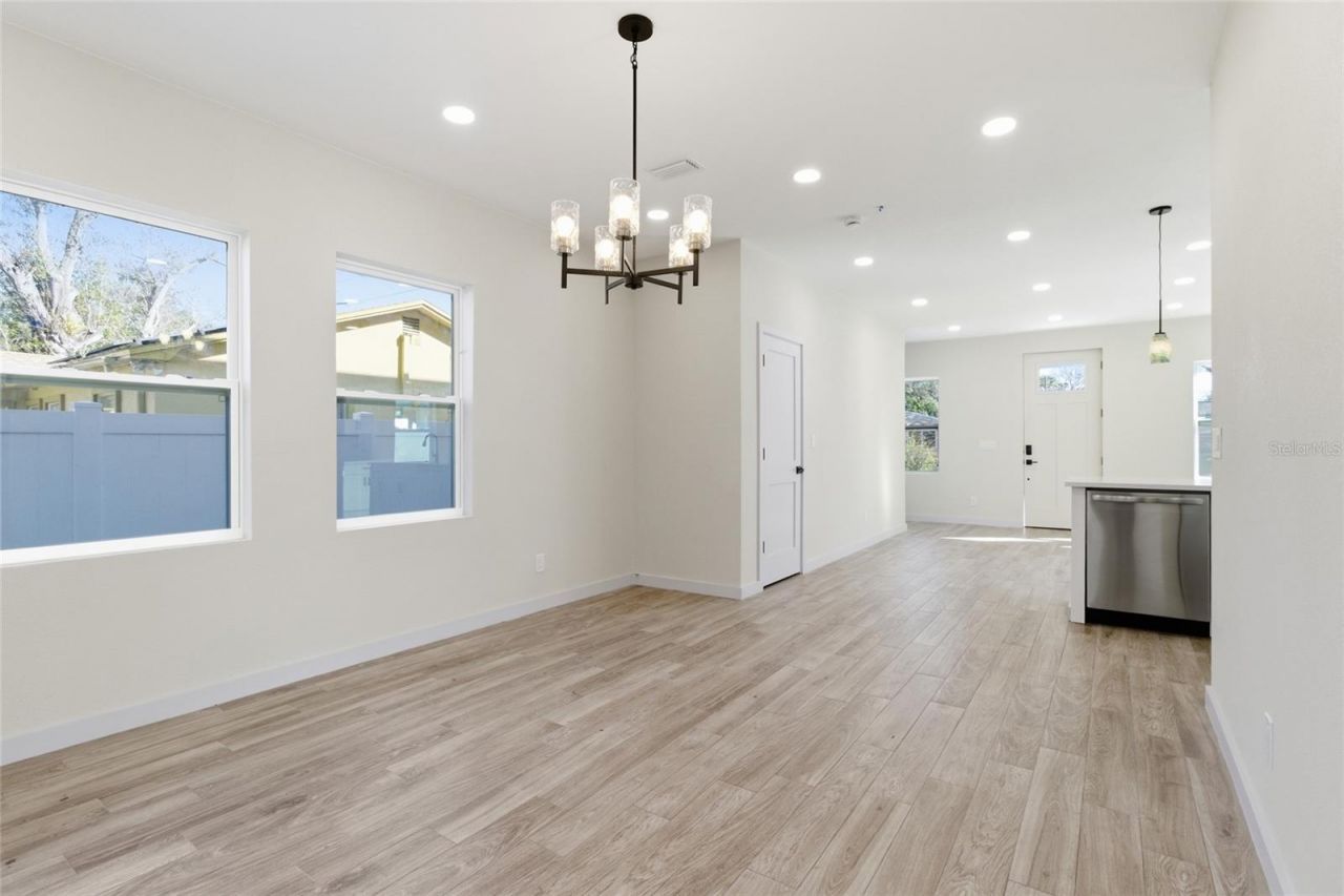 4755 11th Avenue S, Saint Petersburg, FL 33711 Photo