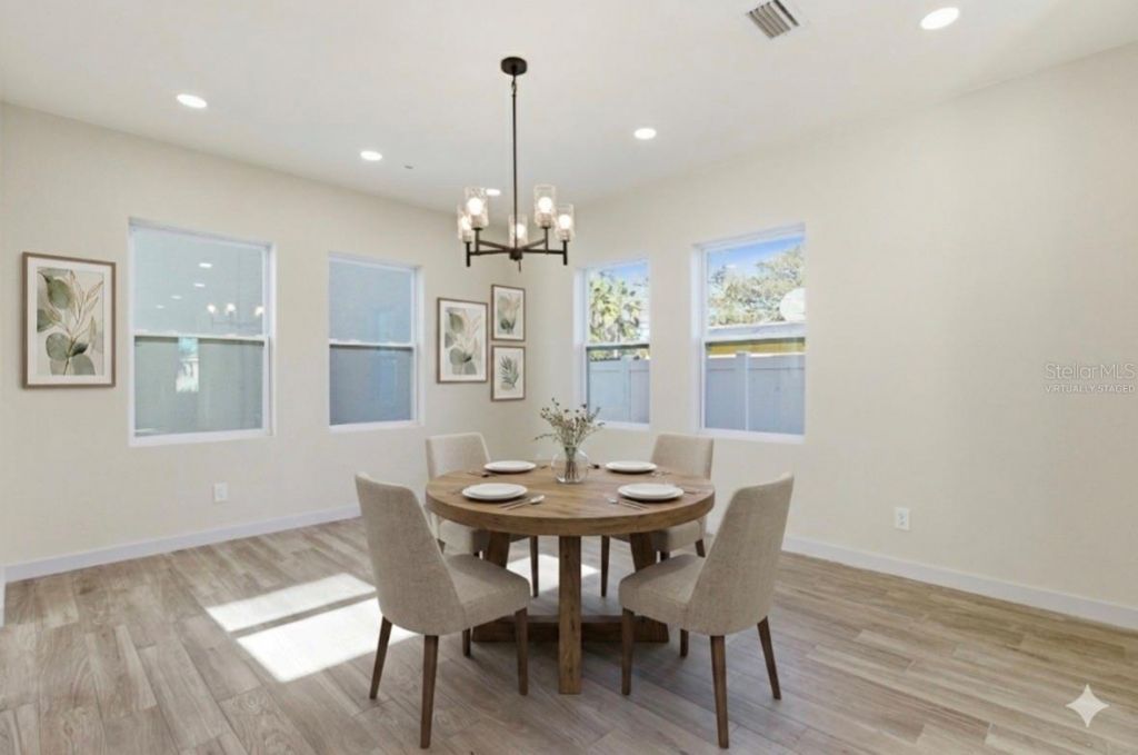 4755 11th Avenue S, Saint Petersburg, FL 33711 Photo