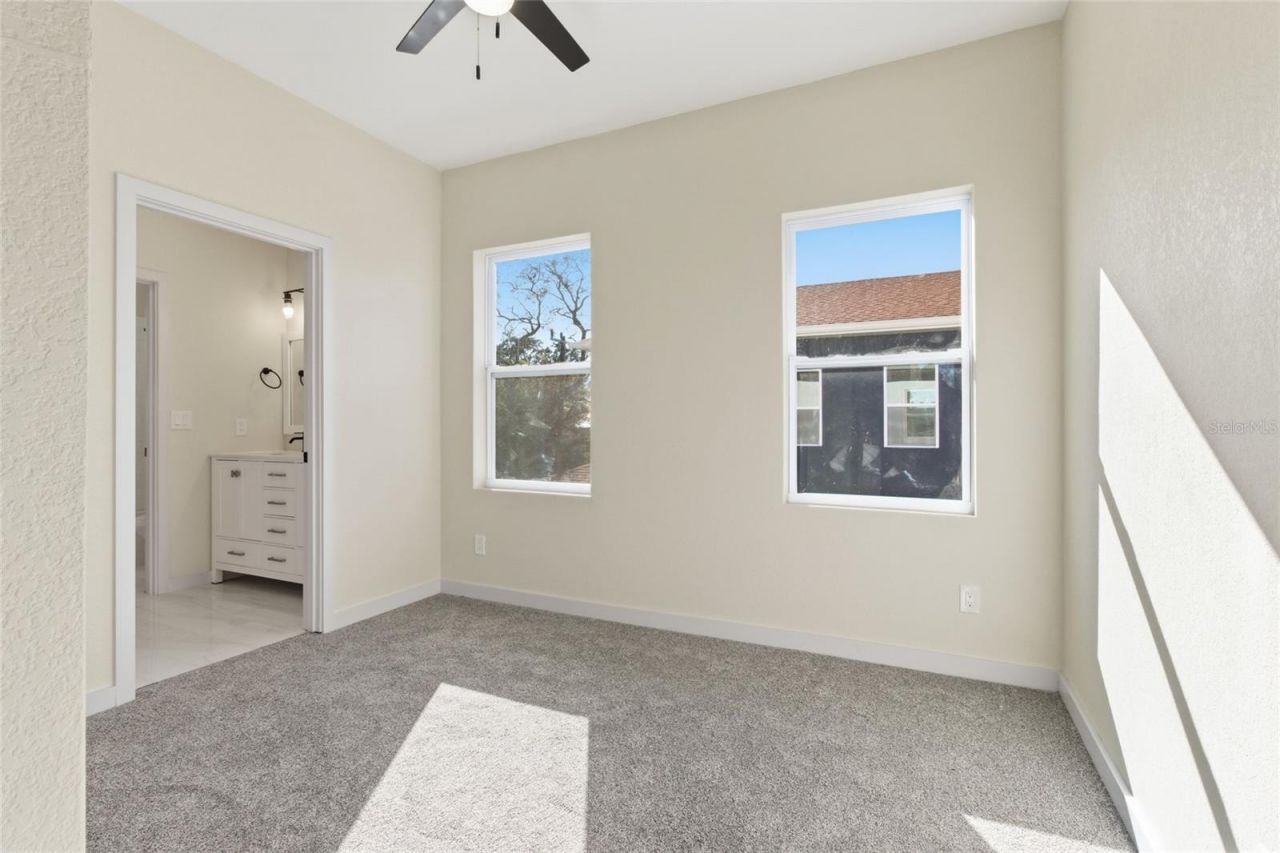 4755 11th Avenue S, Saint Petersburg, FL 33711 Photo