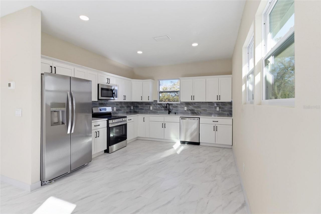 4755 11th Avenue S, Saint Petersburg, FL 33711 Photo