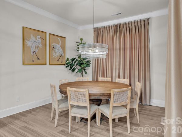 513 Meadow Ridge Drive, Belmont, NC 28012