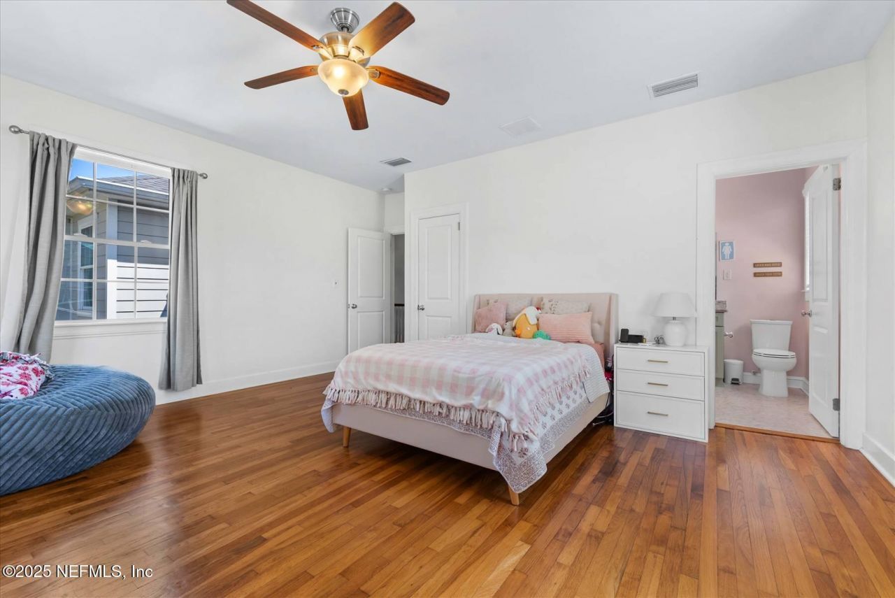 1052 Holly Lane, Jacksonville, FL 32207 Photo