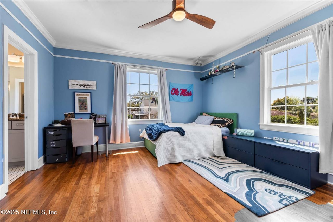 1052 Holly Lane, Jacksonville, FL 32207 Photo