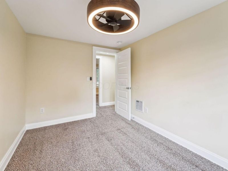 943 S Champion Avenue, Columbus, OH 43206 Photo 22