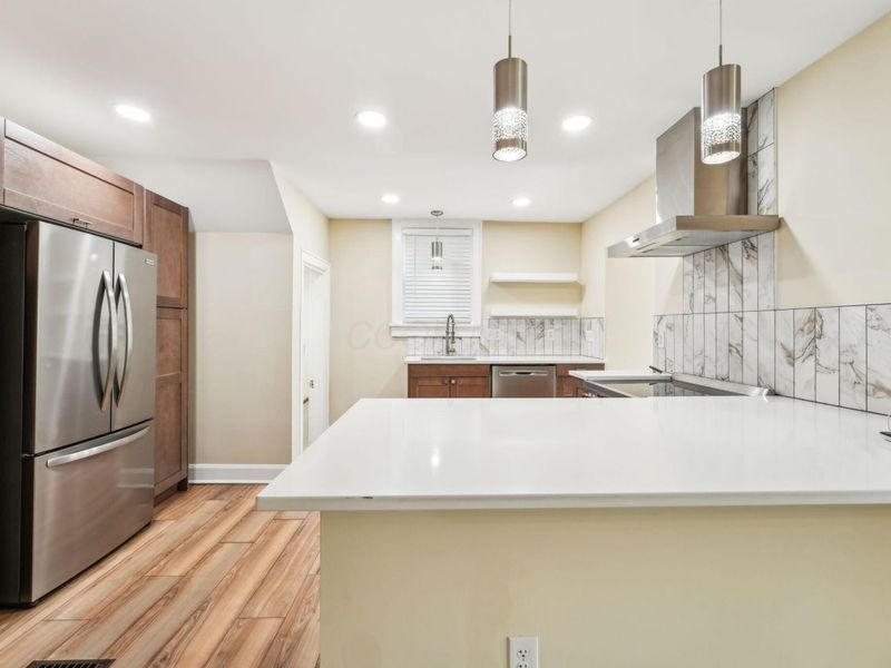 943 S Champion Avenue, Columbus, OH 43206 Photo 9