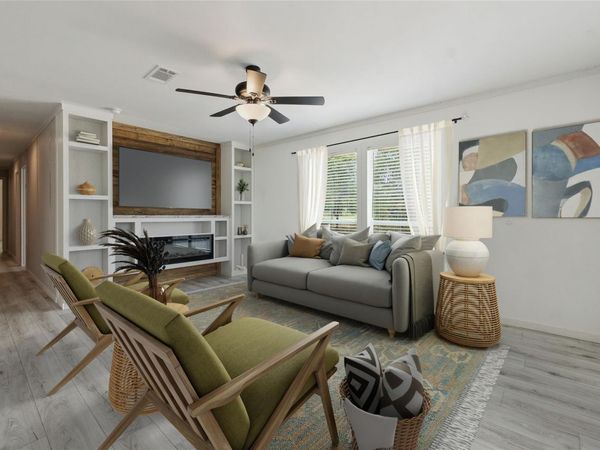 855 Roosevelt RD, Luling, TX 78648