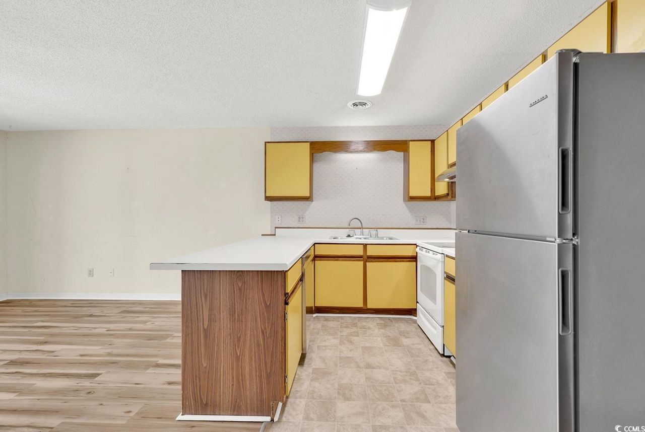 3700 Golf Colony Lane Photo 8