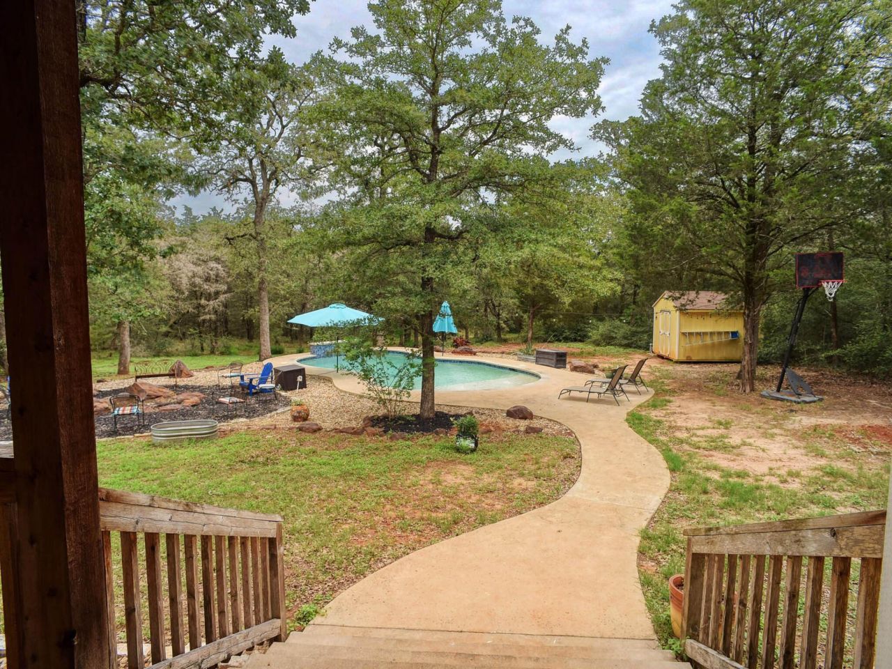 247 Campfire Way, Smithville, TX 78957 Main Photo