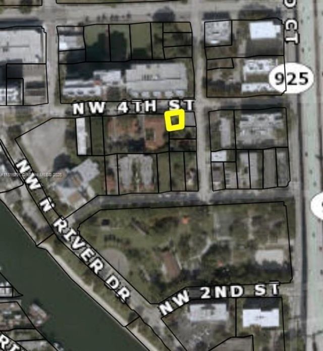 412 NW 4th St, Miami, FL 33130 Photo