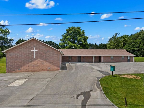 1015 N Union Grove Road, Friendsville, TN 37737