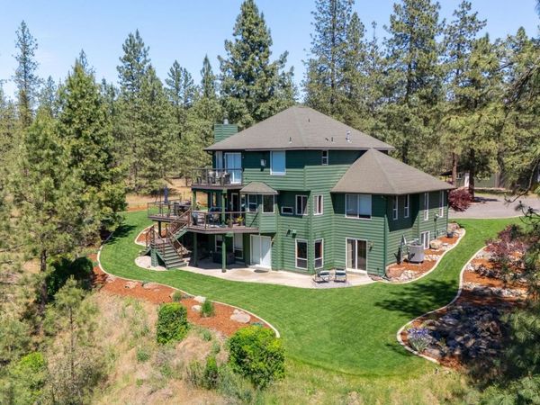 6533 D Lois Way, Nine Mile Falls, WA 99026