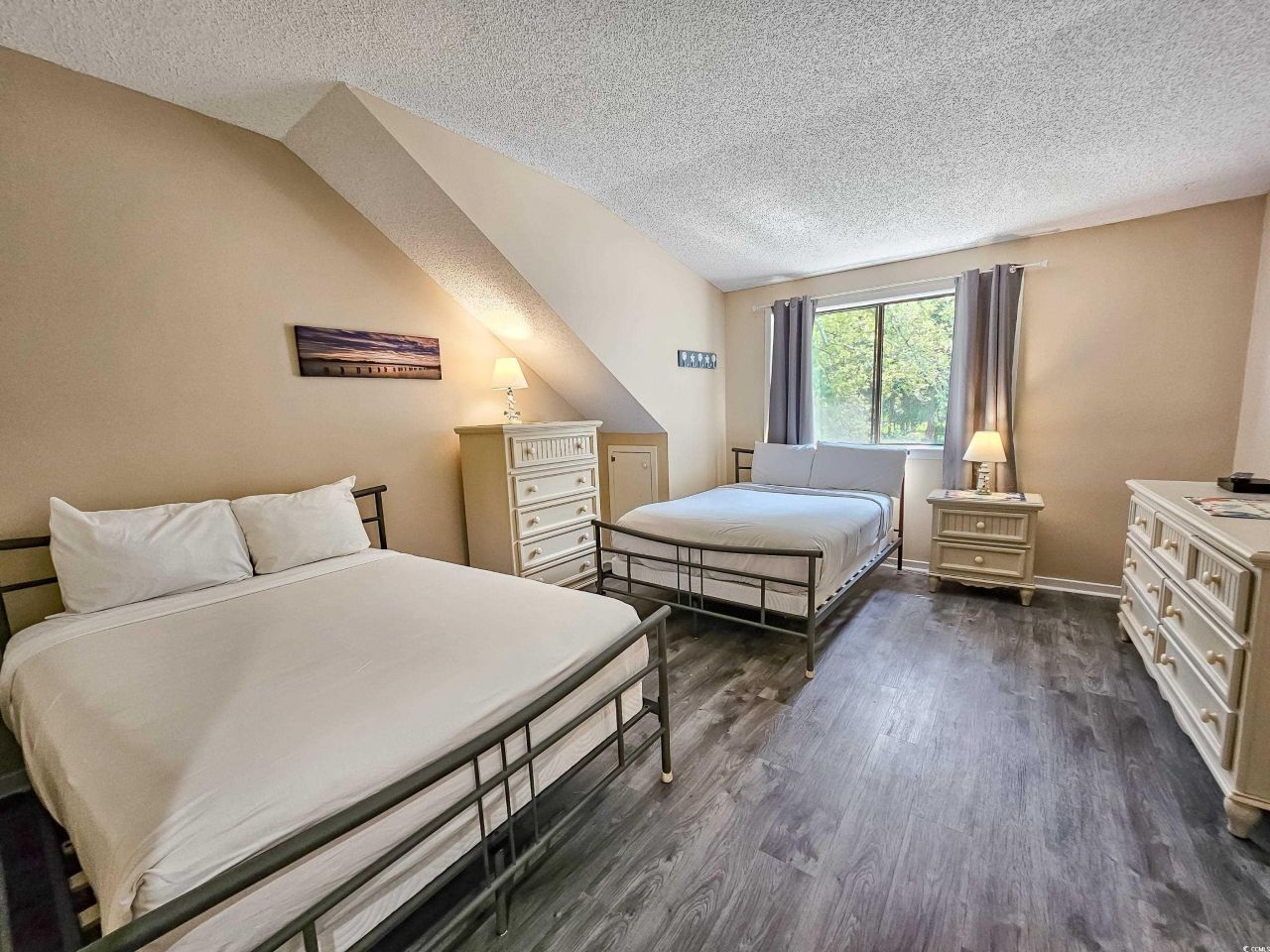 210 Westleton Dr. Photo 27