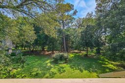 210 Westleton Dr. photo 4