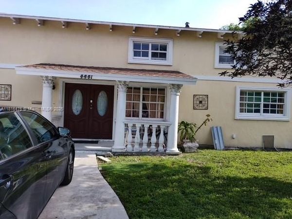 4441 NW 36th Ct, Lauderdale Lakes, FL 33319