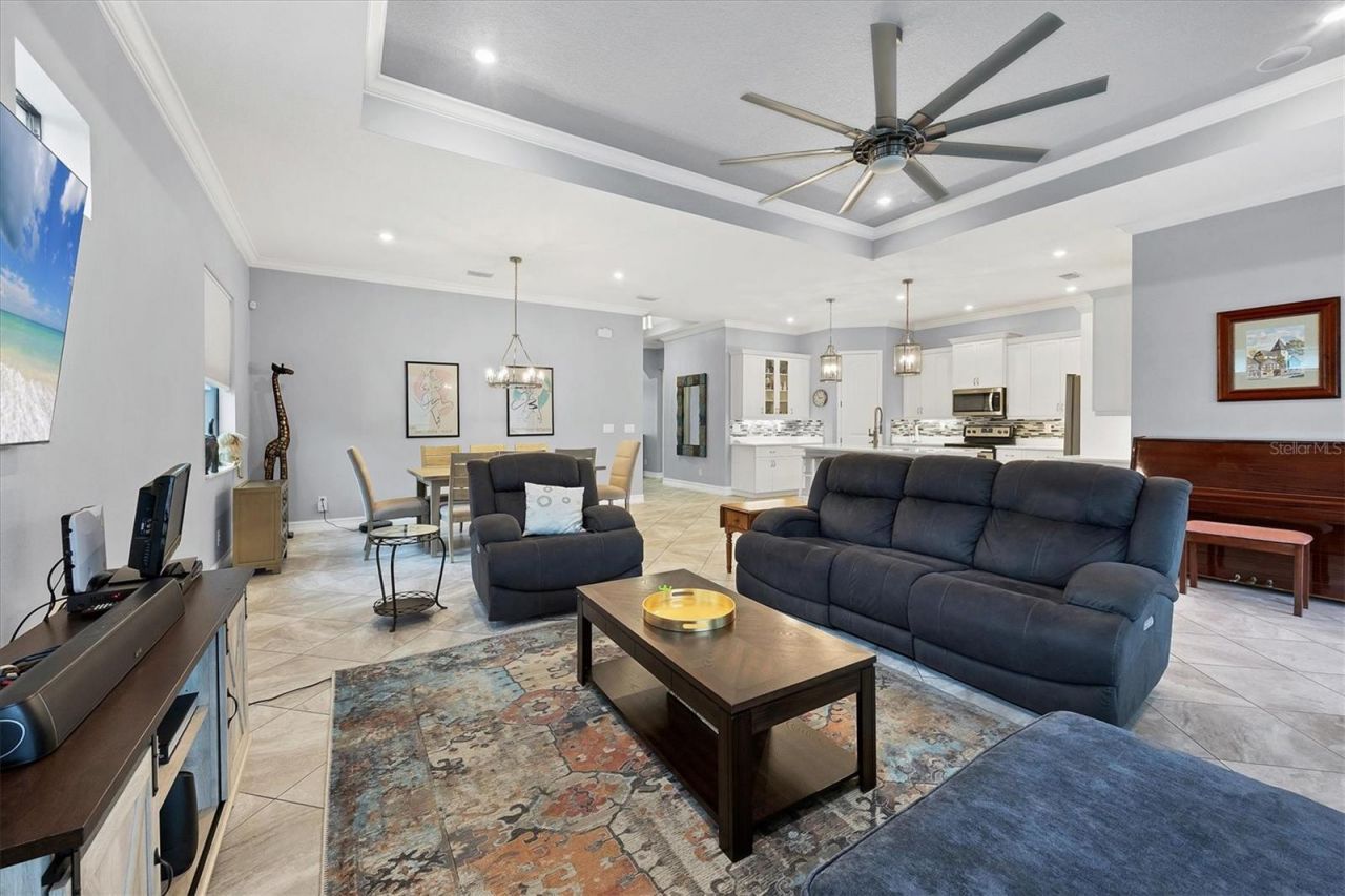 6636 35th Court E, Sarasota, FL 34243 Photo