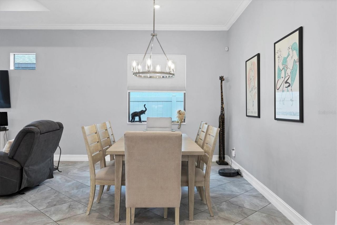 6636 35th Court E, Sarasota, FL 34243 Photo