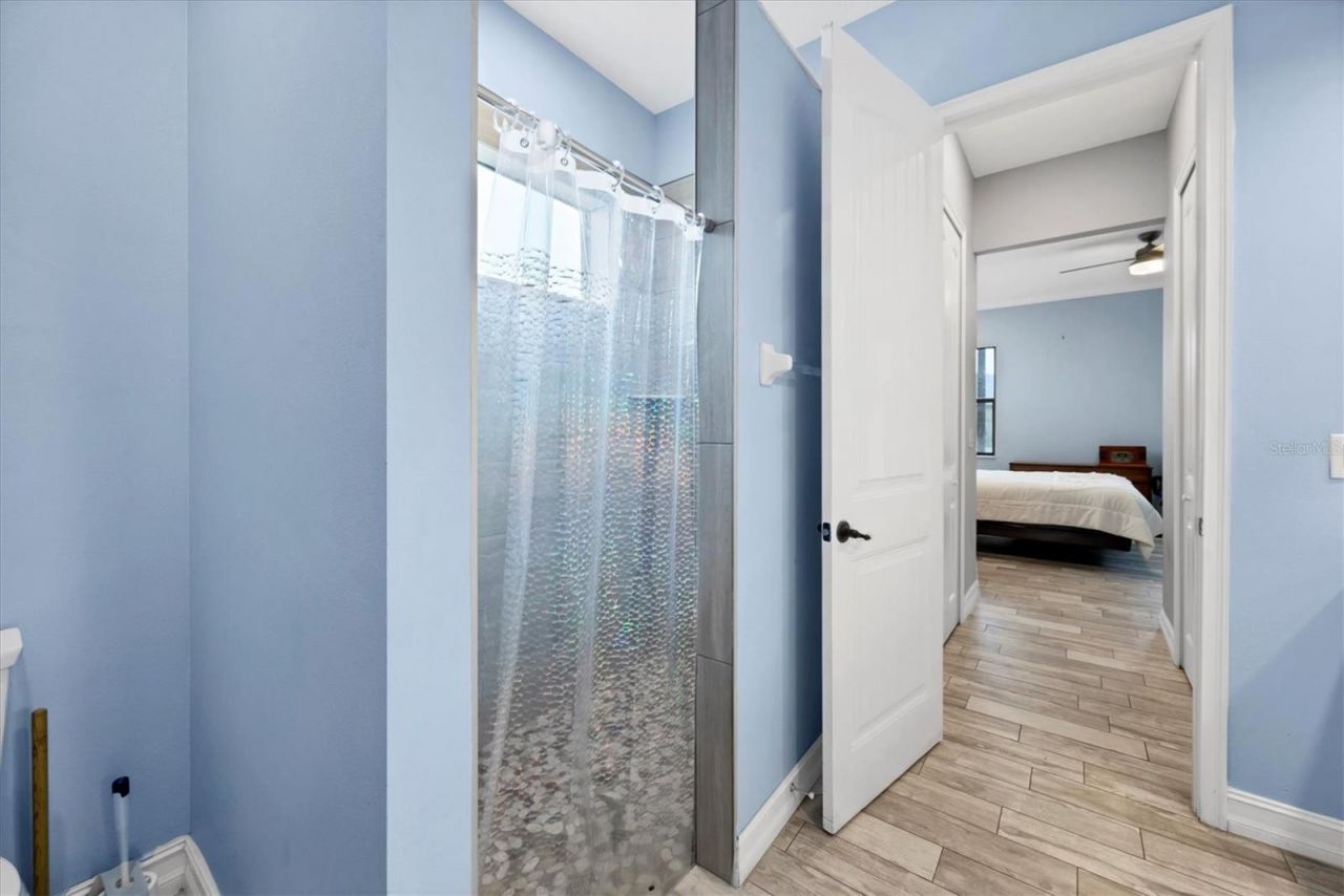 6636 35th Court E, Sarasota, FL 34243 Photo