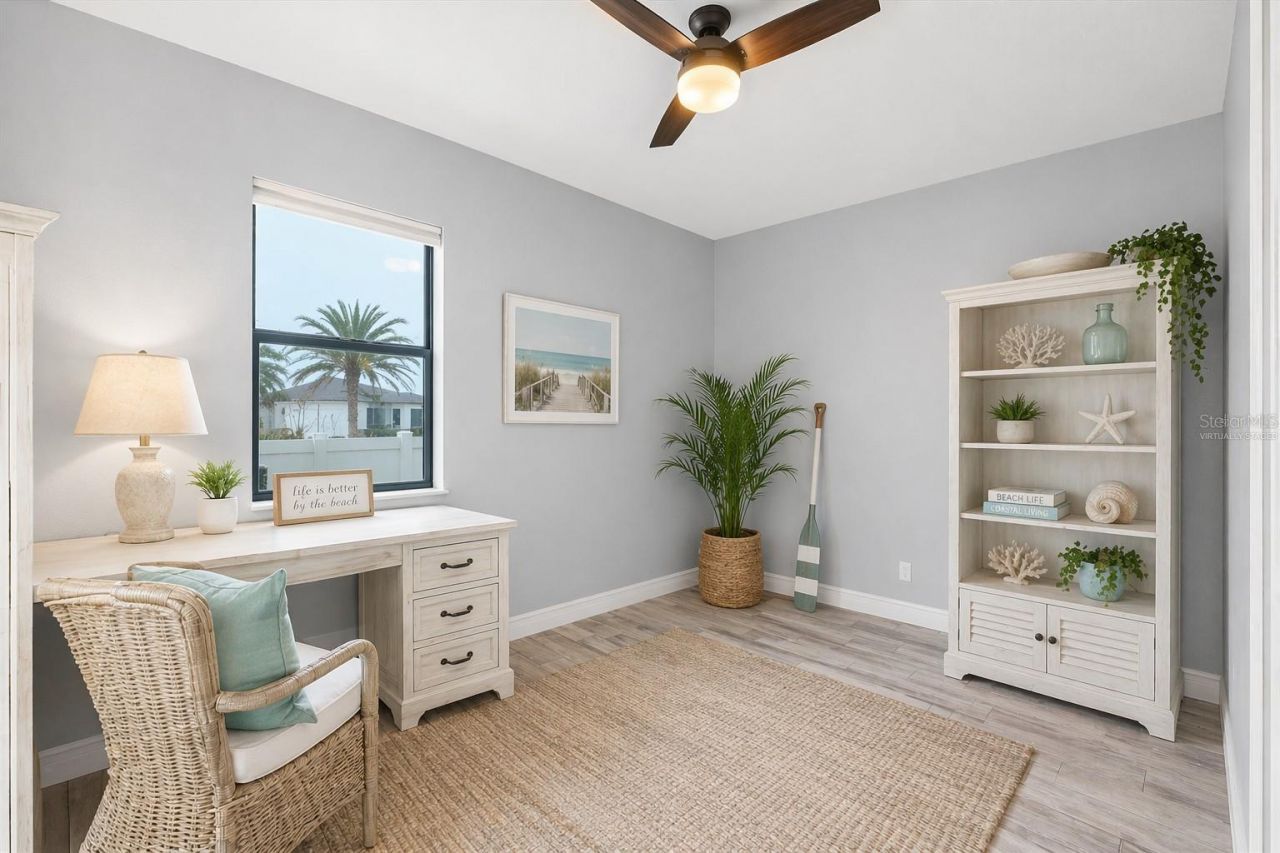 6636 35th Court E, Sarasota, FL 34243 Photo