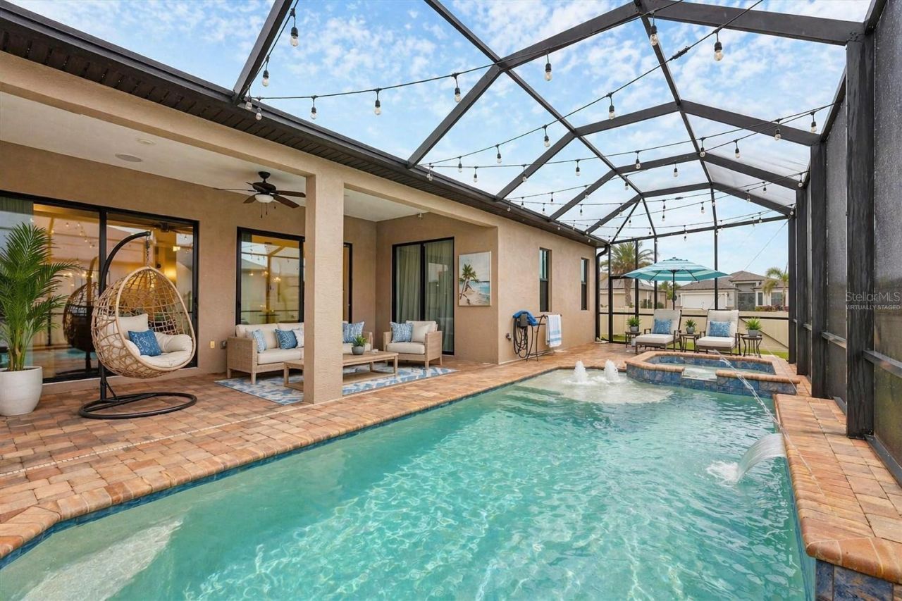 6636 35th Court E, Sarasota, FL 34243 Photo