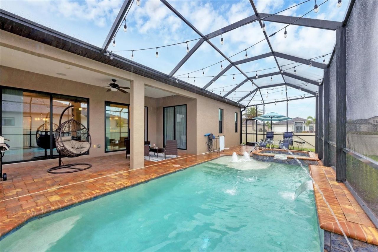 6636 35th Court E, Sarasota, FL 34243 Photo