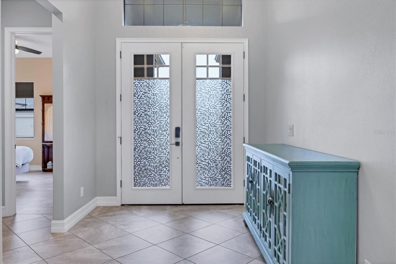 6636 35th Court E, Sarasota, FL 34243 Photo