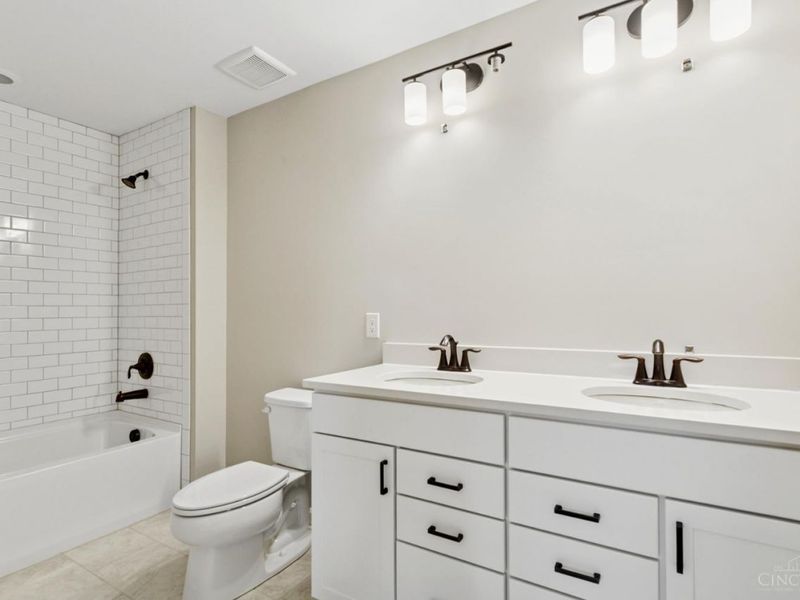 5530 White Pine Lane, Unit 9725, Fairfield Twp, OH 45011 Photo 18