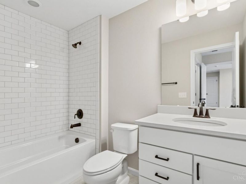 5530 White Pine Lane, Unit 9725, Fairfield Twp, OH 45011 Photo 21