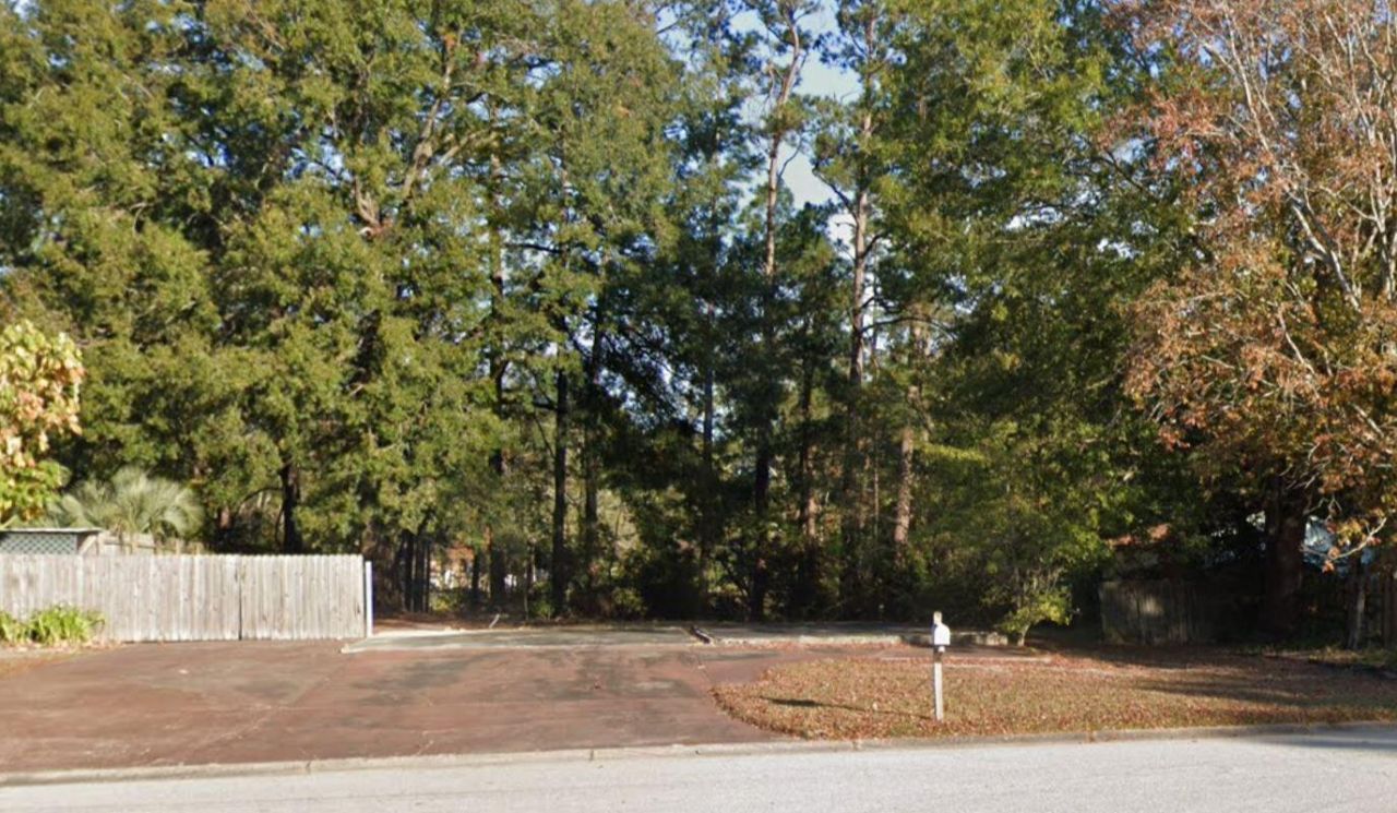 2656 Delhi Road Photo 2