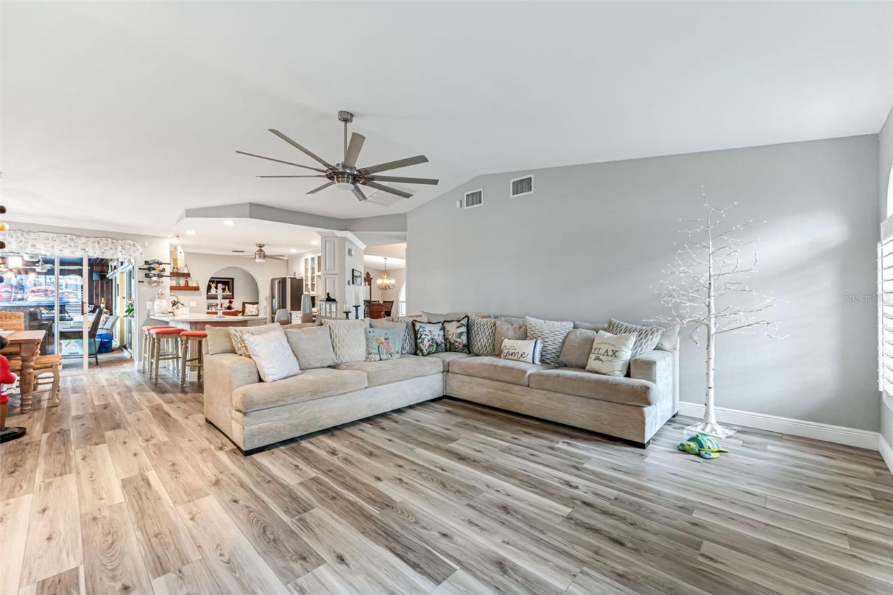 2812 SW 29th Avenue, Cape Coral, FL 33914 Photo