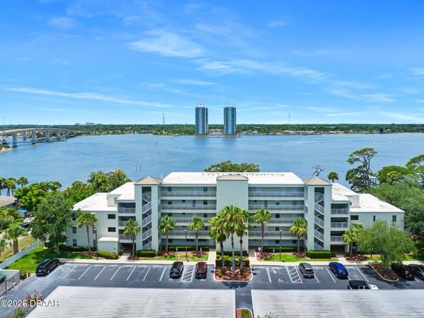 711 N Halifax Avenue, Unit 101, Daytona Beach, FL 32118