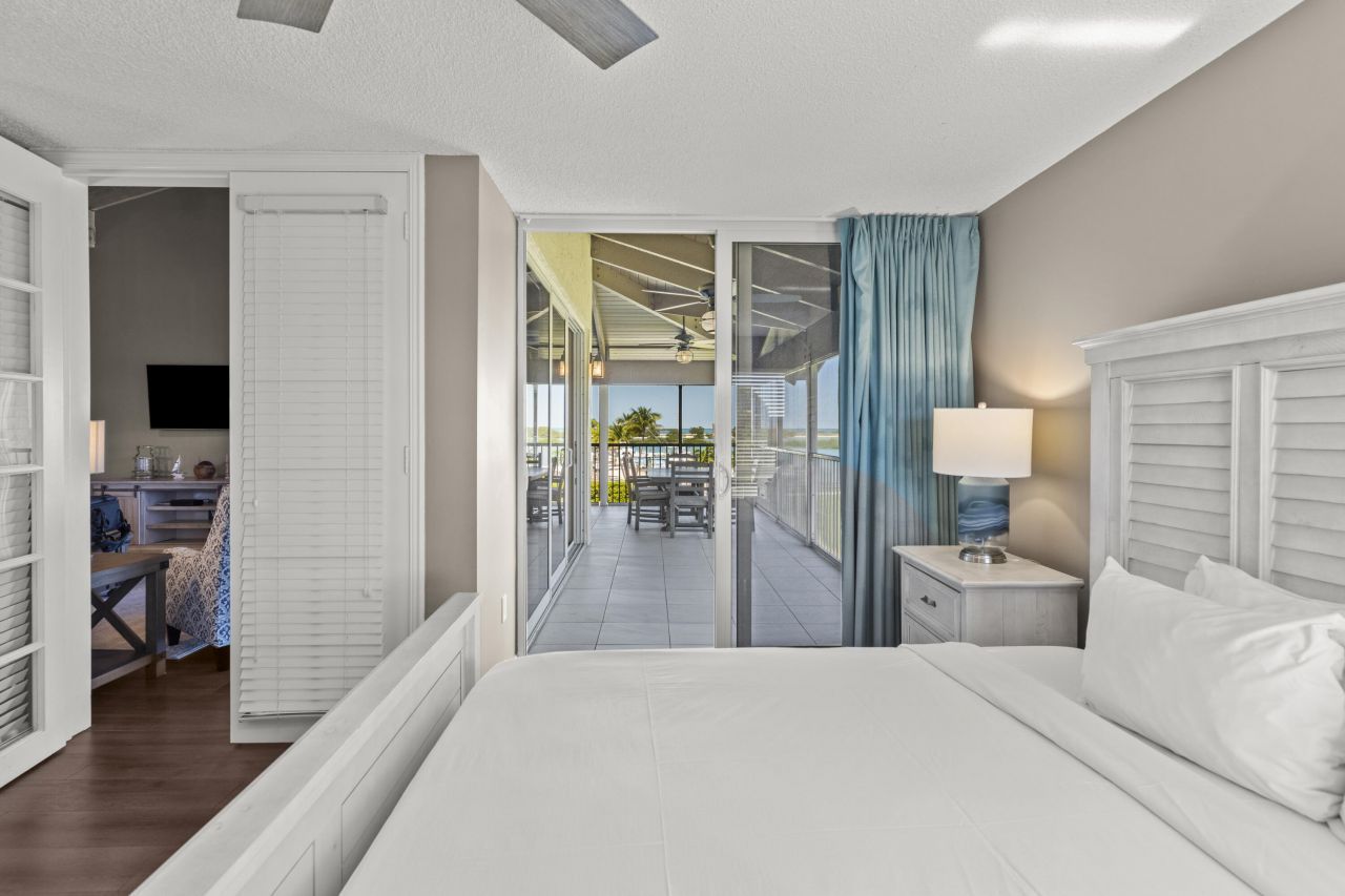 8304 Marina Villa Drive, Duck, FL 33050 Photo