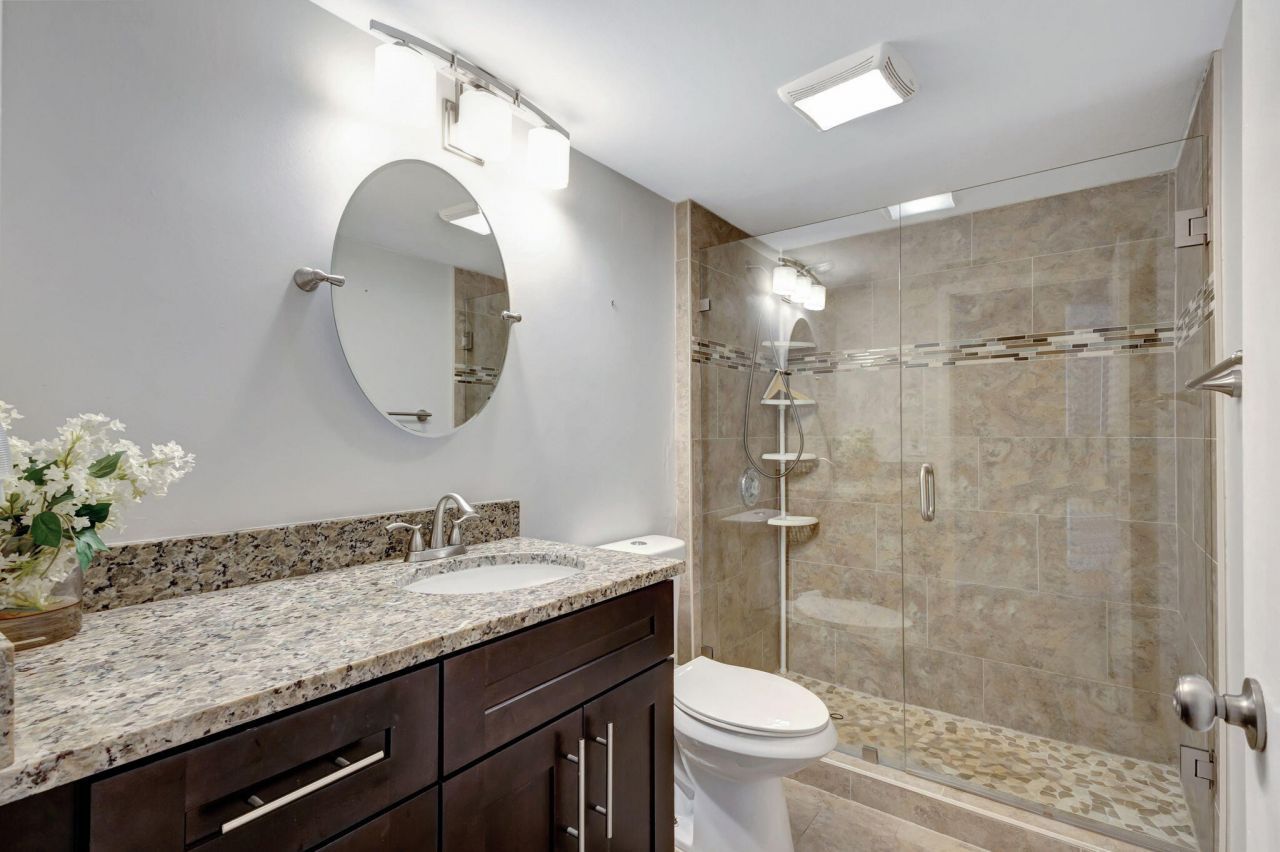 2741 Village Boulevard, Unit 104, West Palm Beach, FL 33409 Photo