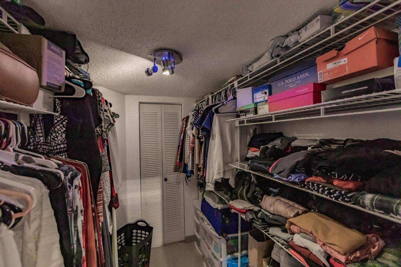 4270 NW 40th Street, Unit 105, Lauderdale Lakes, FL 33319 Photo