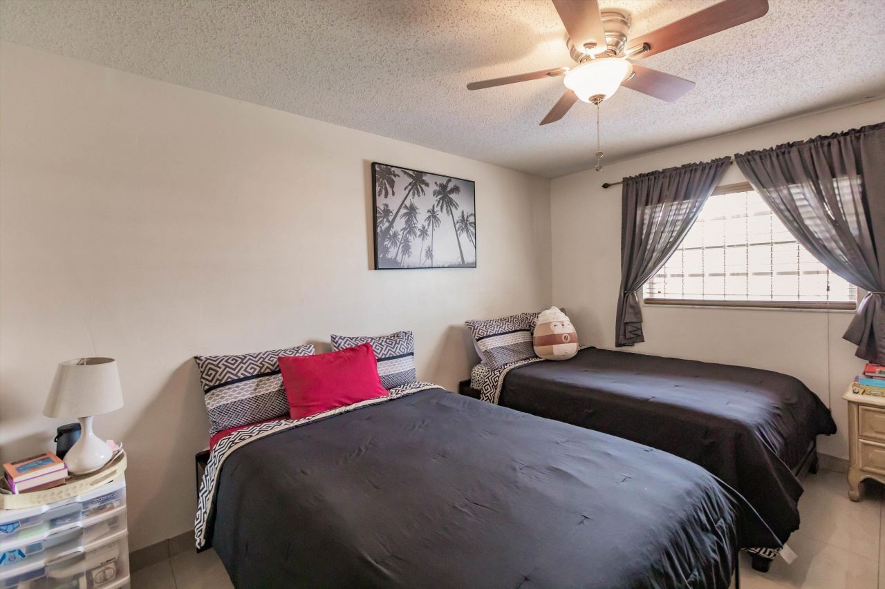 4270 NW 40th Street, Unit 105, Lauderdale Lakes, FL 33319 Photo