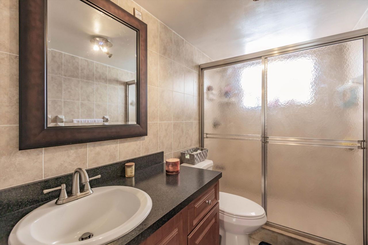 4270 NW 40th Street, Unit 105, Lauderdale Lakes, FL 33319 Photo