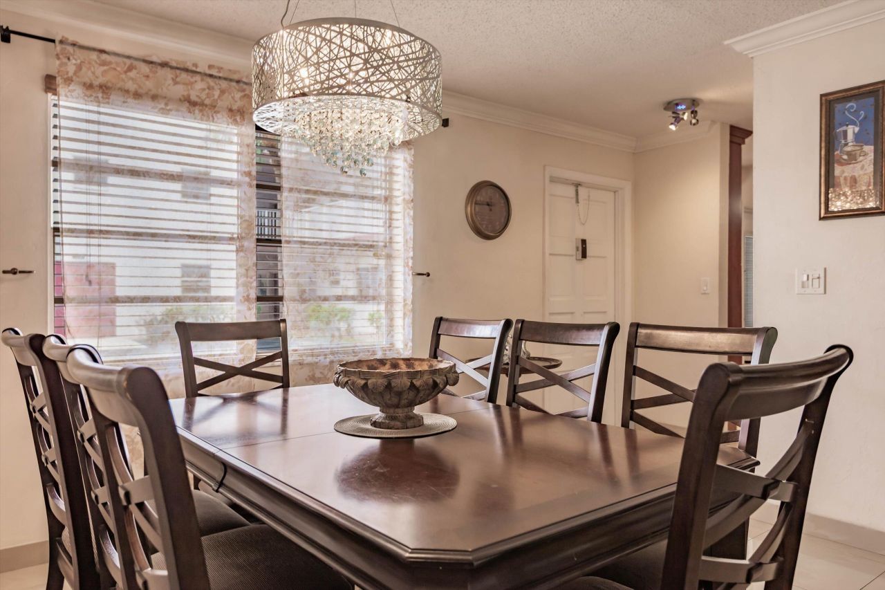 4270 NW 40th Street, Unit 105, Lauderdale Lakes, FL 33319 Photo