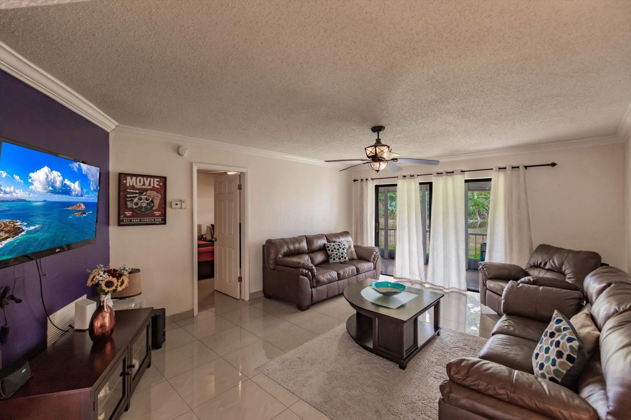 4270 NW 40th Street, Unit 105, Lauderdale Lakes, FL 33319 Photo