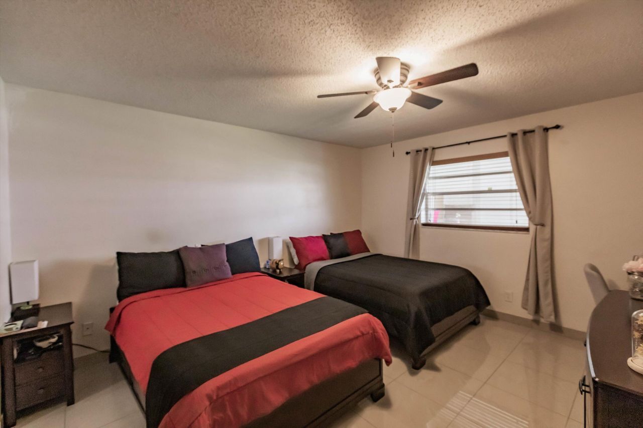 4270 NW 40th Street, Unit 105, Lauderdale Lakes, FL 33319 Photo