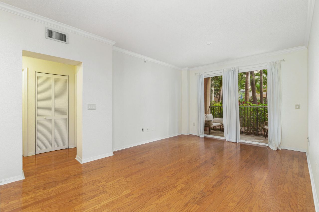 1801 N Flagler Drive, Unit 107, West Palm Beach, FL 33407 Photo