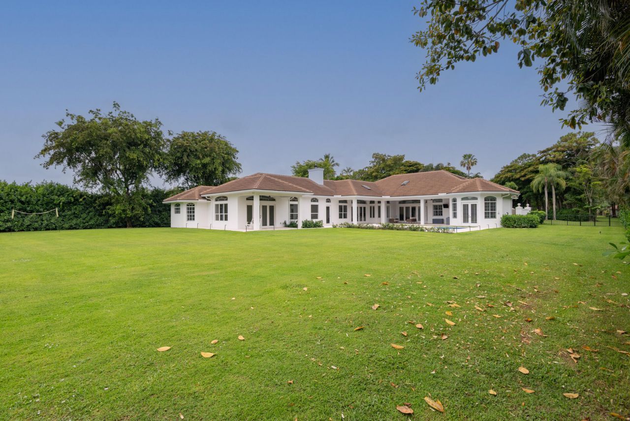 8246 Man O War Road, Palm Beach Gardens, FL 33418 Photo